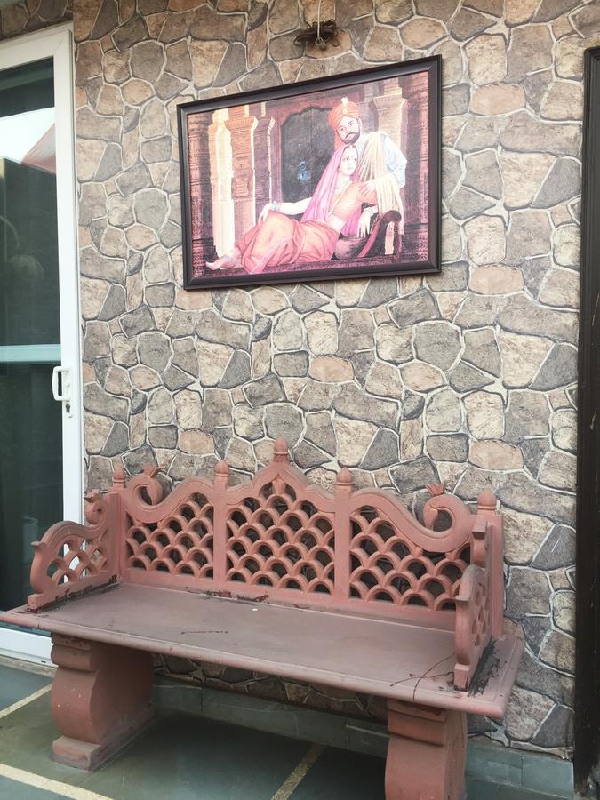 Anantkoti Hotel Nova Deli Exterior foto
